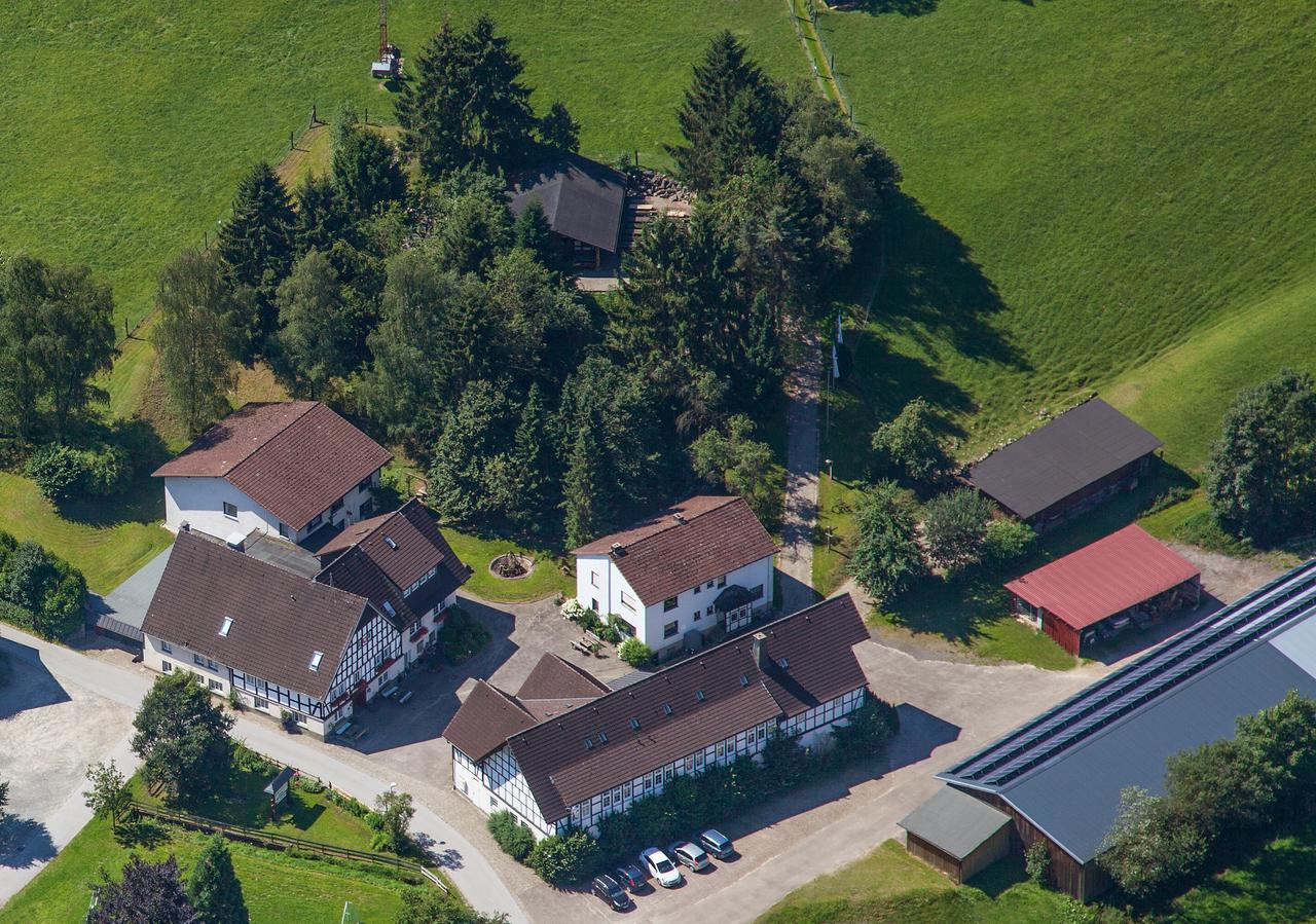 Hotel Klaukenhof Lennestadt Buitenkant foto
